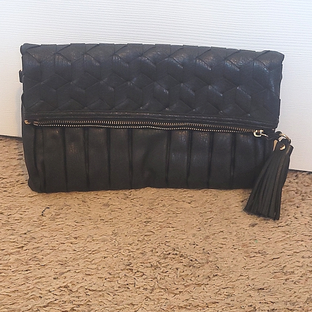 Urban Expressions Clutch/Crossbody Bag